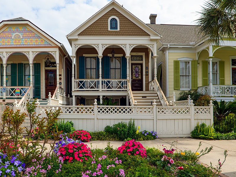 Living Smaller: How to Create a Stylish and Functional Tiny Home