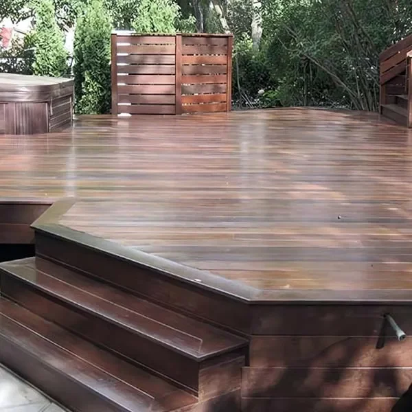 A-Ipe-deck-with-in-the-background