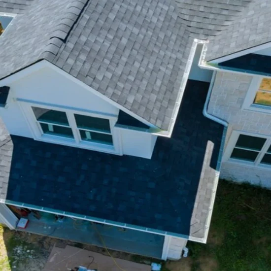 how_to_choose_the_best_residential_roofing_company_32571905_featured.webp